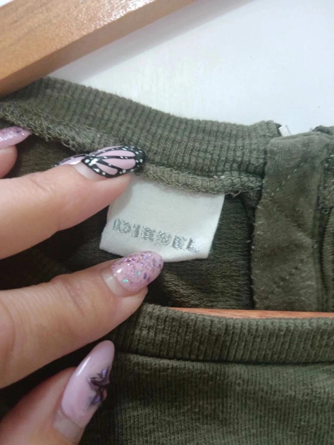 C131 sweat kaki diesel 14 ans – photo 4